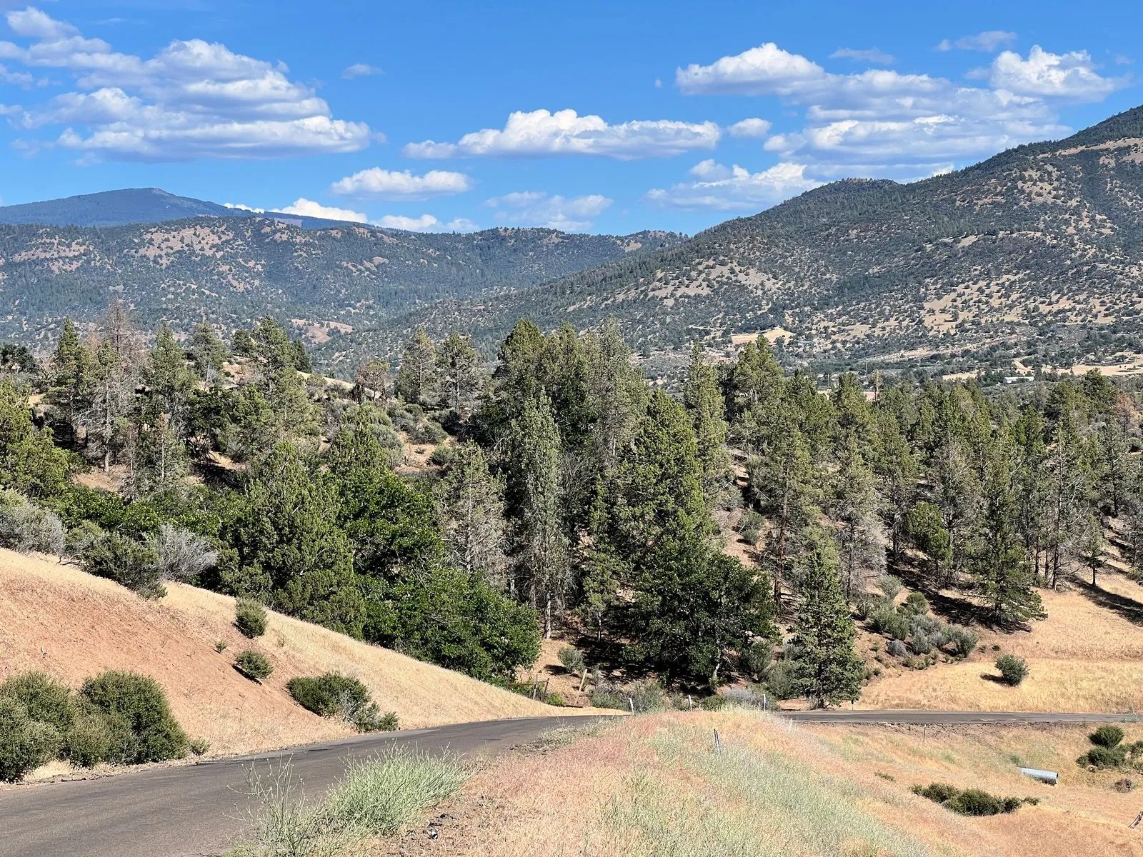 California Land in Klamath River Country Estates in Siskiyou County, CA