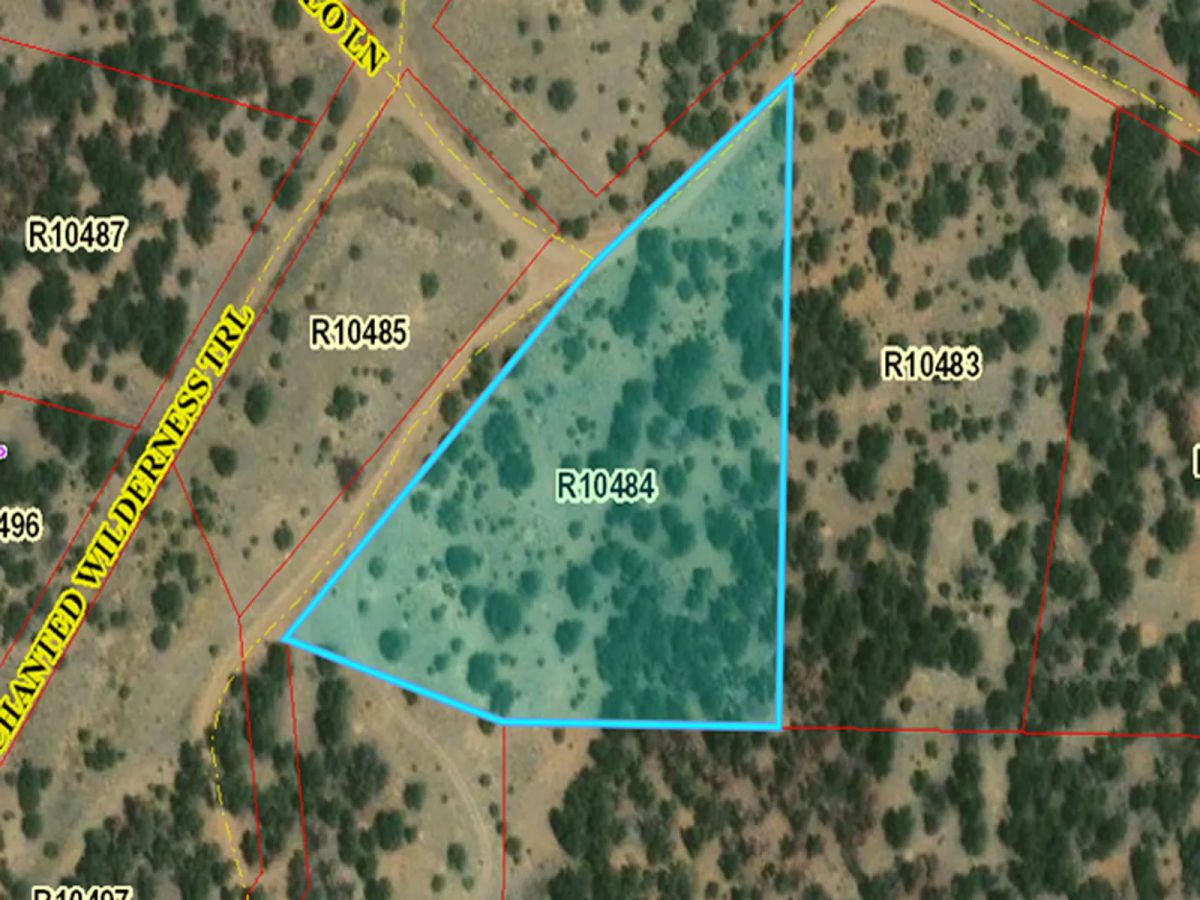 Decorative background for Vacant Land for Sale with Scenic Views – Great for Hiking, Fishing, and More image 16