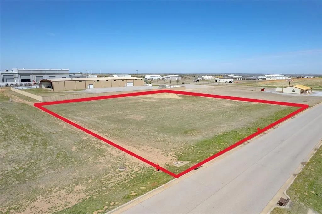 1.28 Acre Commercial Lot on N Broadway Blvd, Hinton, OK