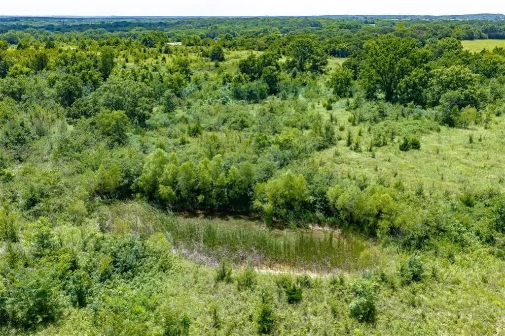 Decorative background for 10.5 Acres - Corner of I-40 & Hwy 56, Exit 212 - Okemah, OK image 15