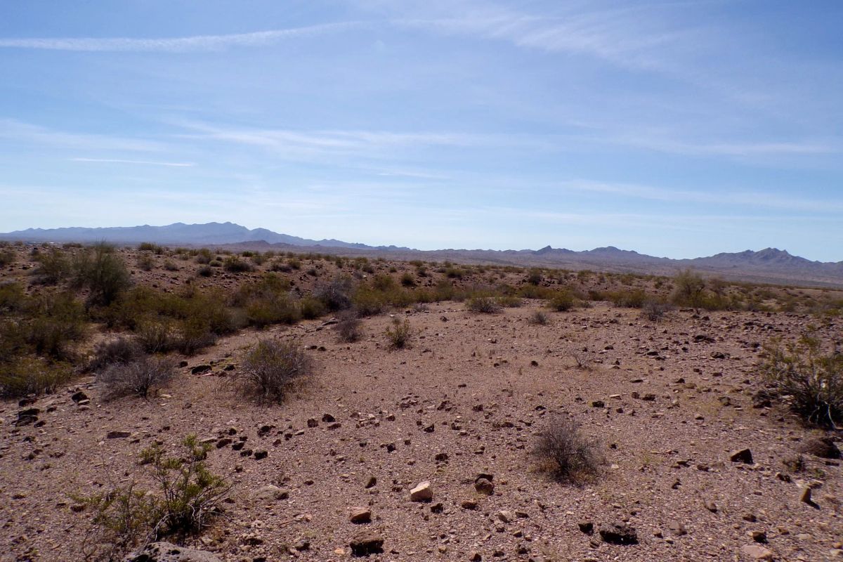 Decorative background for Affordable 1.25-Acre Arizona Land With the Peace & Privacy image 10