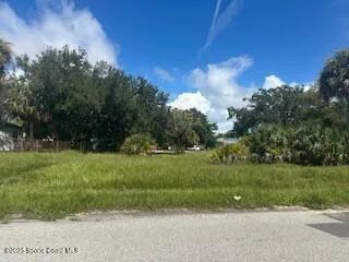 Vacant Single Family Residential Lot in Titusville, FL - Image 2