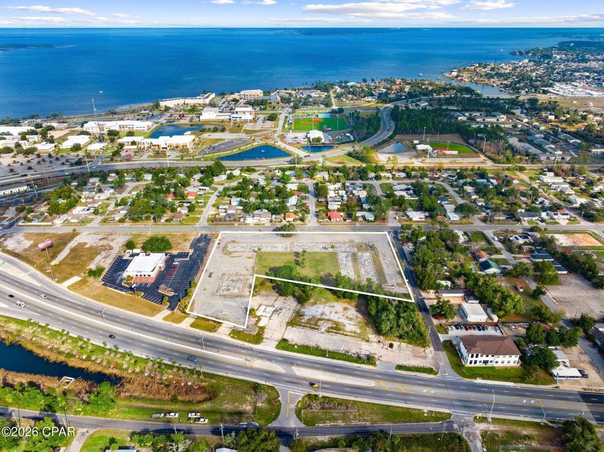 Decorative background for 4.77 Vacant Commercial Acres in Panama City, FL image 9