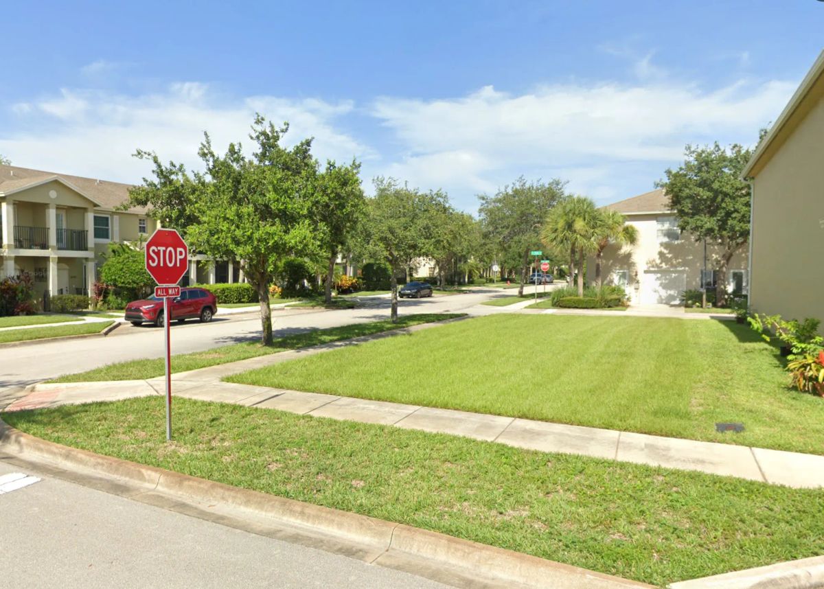 Decorative background for Residential Corner Lot for sale in Port St. Lucie, FL image 10
