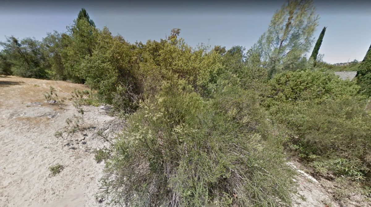 Decorative background for .11 Acres For Sale In Clearlake, CA image 5