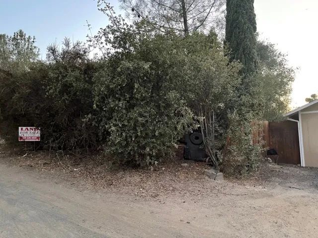 Decorative background for .11 Acres For Sale In Clearlake, CA image 9