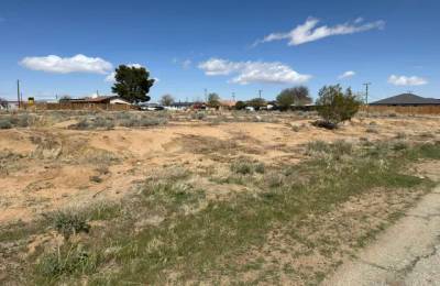 Vacant Corner Single Family Residential Lot in California City