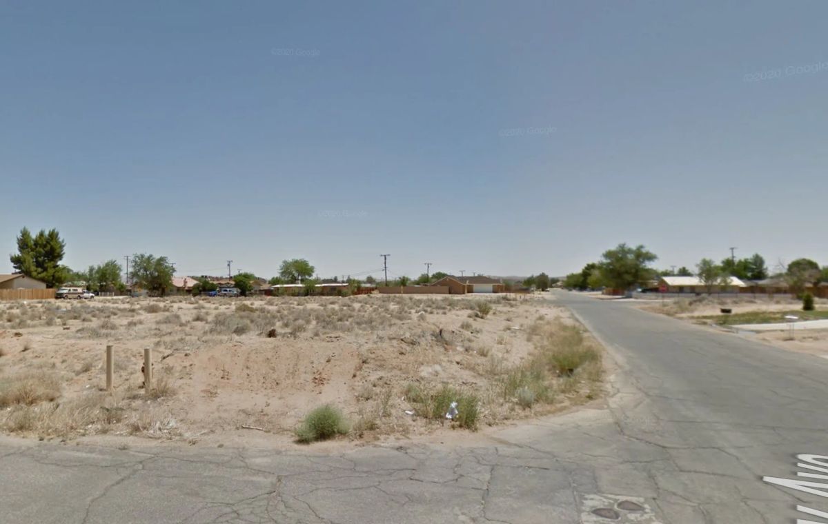 Decorative background for Vacant Corner Single Family Residential Lot in California City image 8