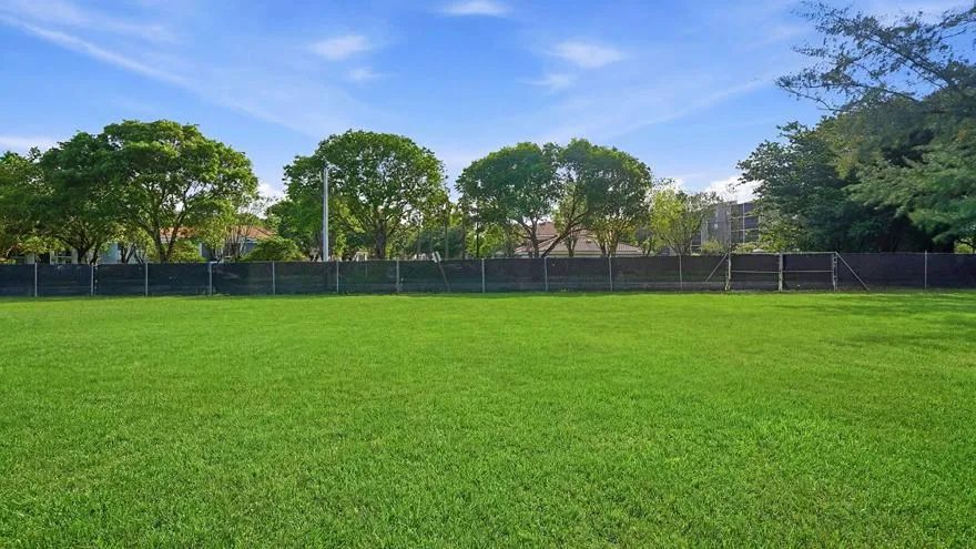 Vacant, Entitled Residential Property in Miramar, FL - Image 4