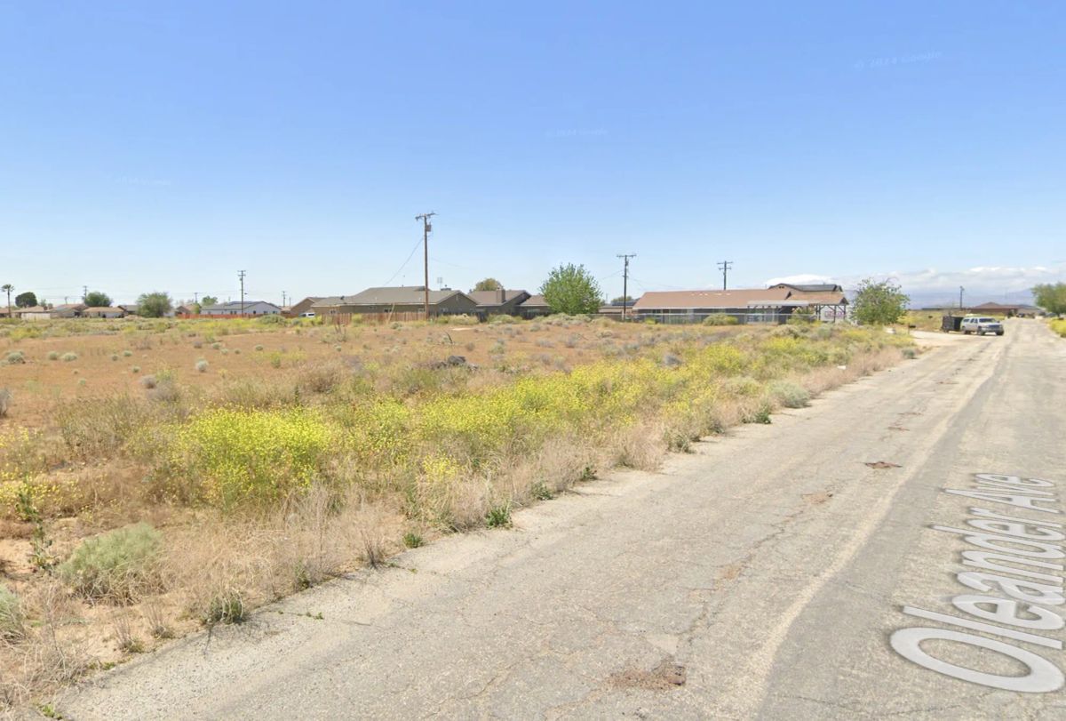 Decorative background for Multi Family Residential Undeveloped Lot in California City, CA image 9