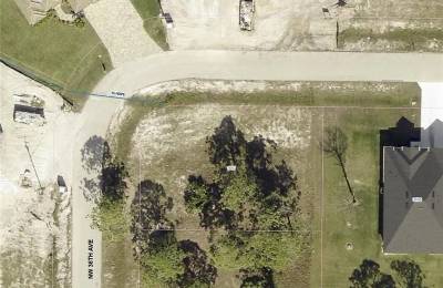 Corner Lot in Cape Coral, FL