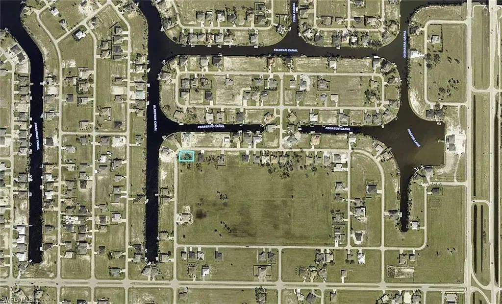 Corner Lot in Cape Coral, FL - Image 2
