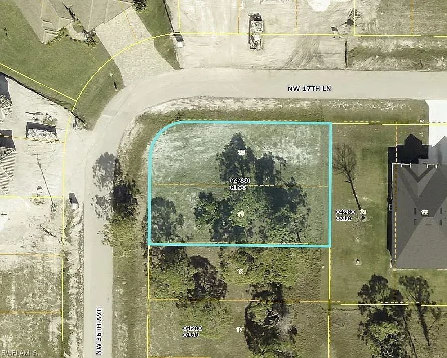 Corner Lot in Cape Coral, FL - Image 3