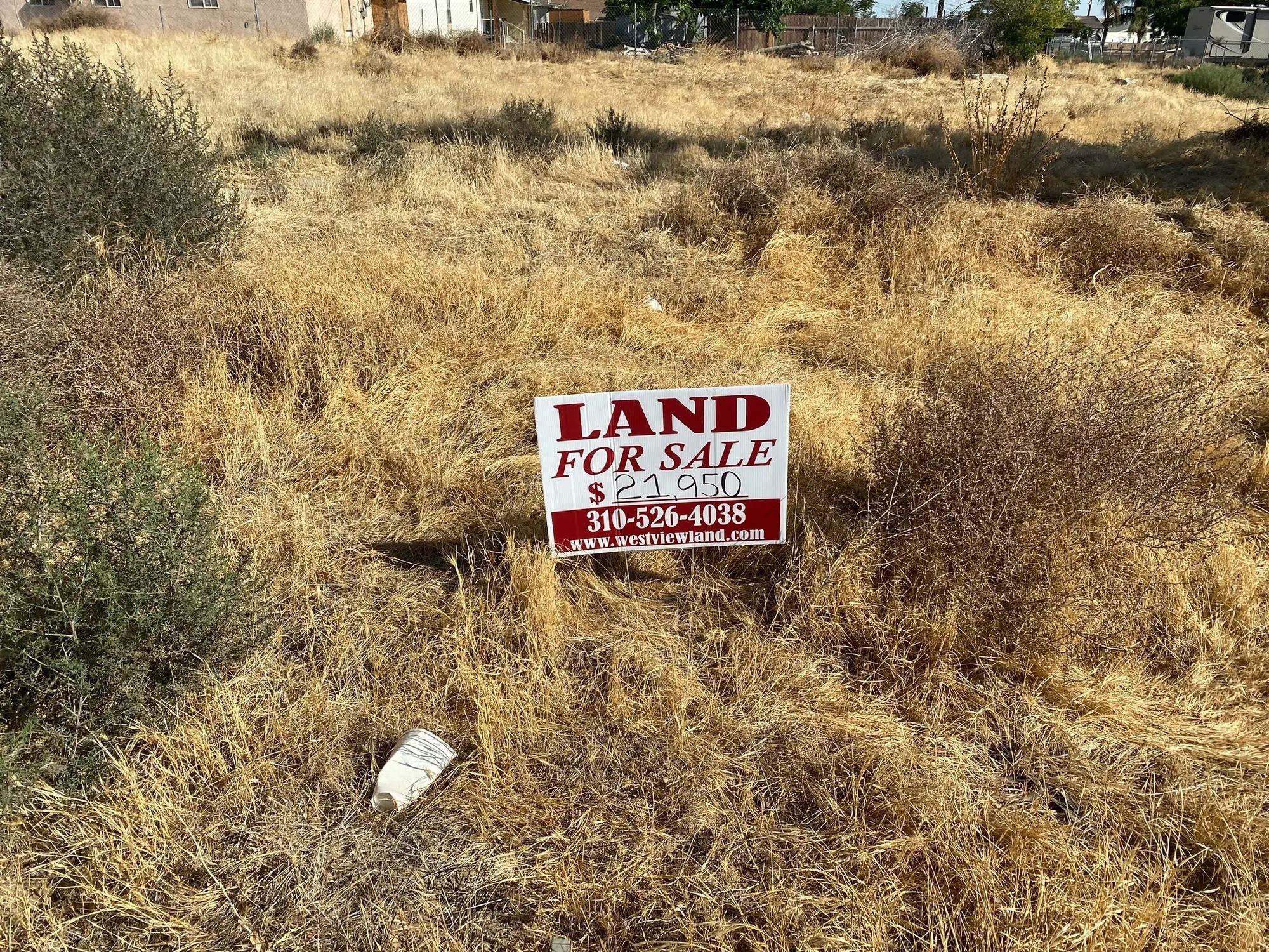 Corner, Undeveloped Lot in Residential Taft in Kern County, CA