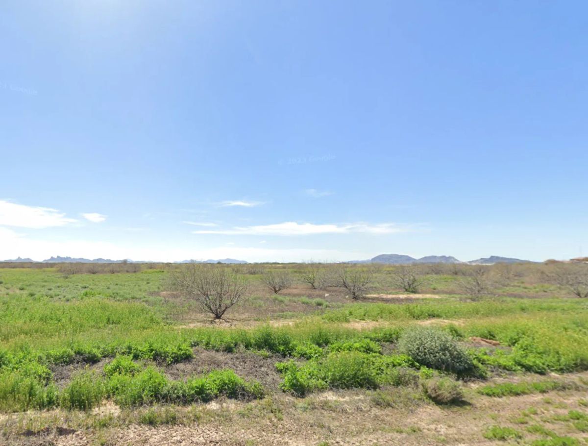 Decorative background for Level, Undeveloped Lot in Arizona City image 5