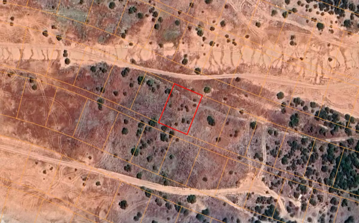 Decorative background for Level, Undeveloped Lot in Arizona City image 6