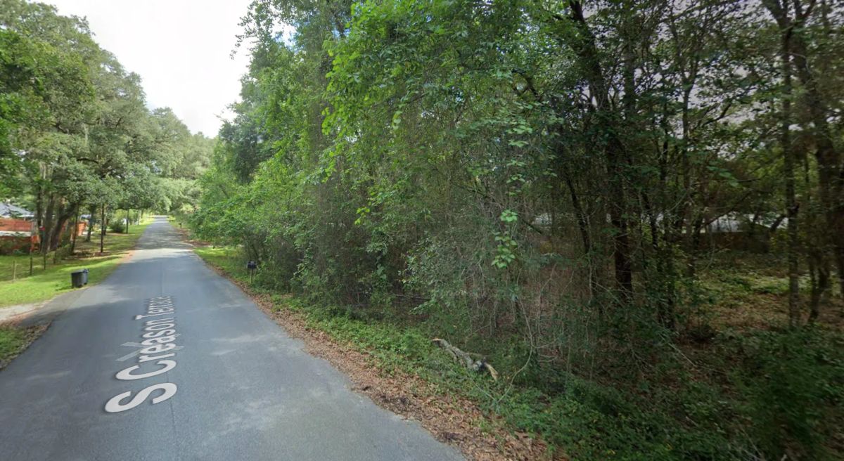 Residential Lot for Mobile Homes in Inverness, FL - Image 2