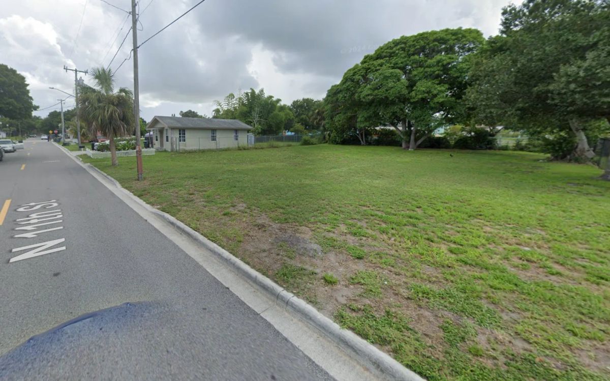 Cleared, Level Residential Vacant Lot in Fort Pierce, FL - Image 2