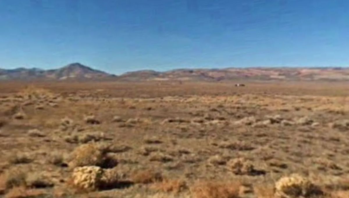 Decorative background for 4.54 Acres Of Land With Mountain Views Near Crescent Valley, NV image 5