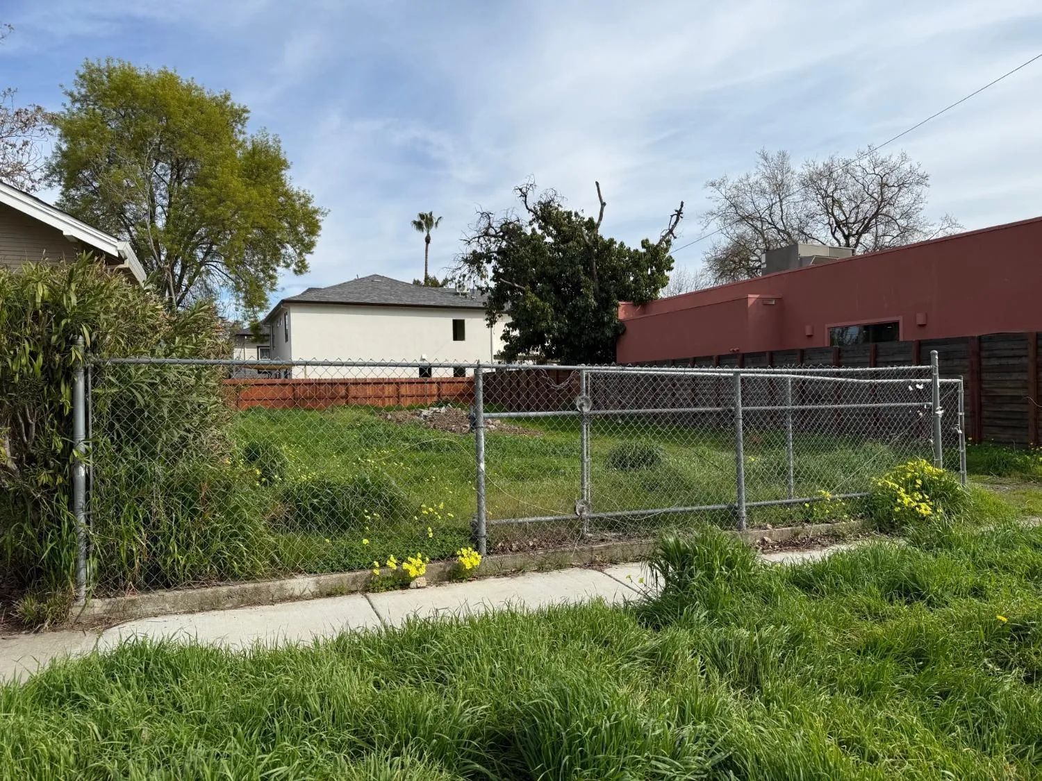 Level, Cleared Residential Lot in Sacramento, CA in Sacramento County, CA
