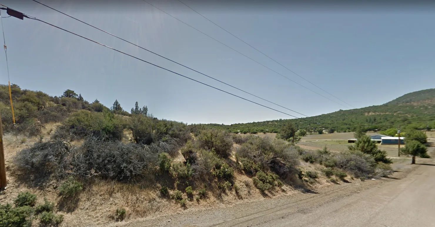 1.08 Acres of Rural Residential Land in Siskiyou County, CA