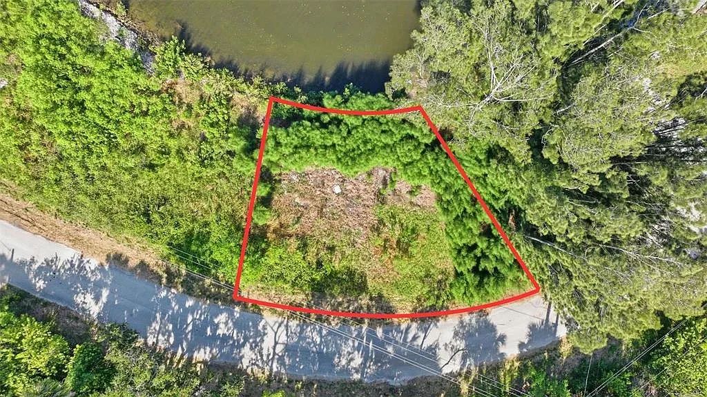 Decorative background for Waterfront Corner Residential Lot in Hudson, FL image 26