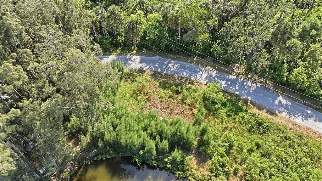 Decorative background for Waterfront Corner Residential Lot in Hudson, FL image 32