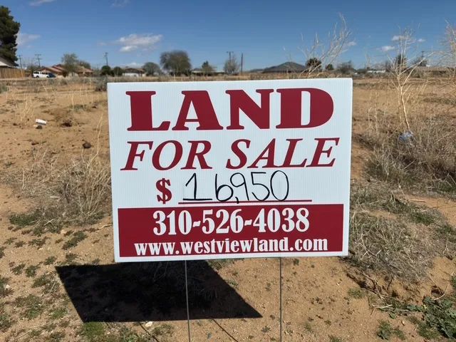 Decorative background for Adjoining, Vacant, Single Family Residential Lot in California City image 5