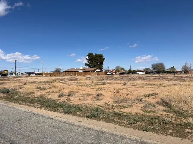 Decorative background for Adjoining, Vacant, Single Family Residential Lot in California City image 7
