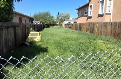 Vacant Residential Lot for Sale in Elmhurst Park Oakland, CA