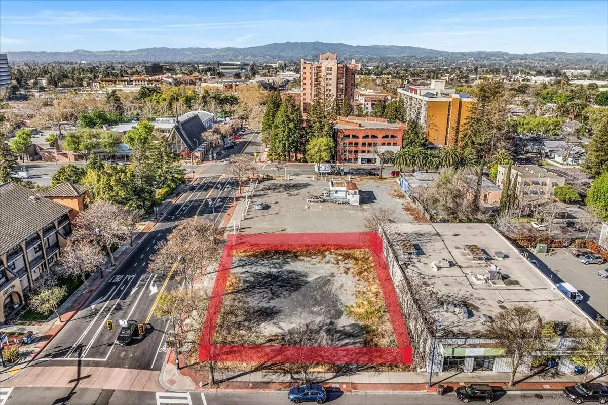Vacant, Commercial Corner Lot in Downtown Concord, CA - Main image