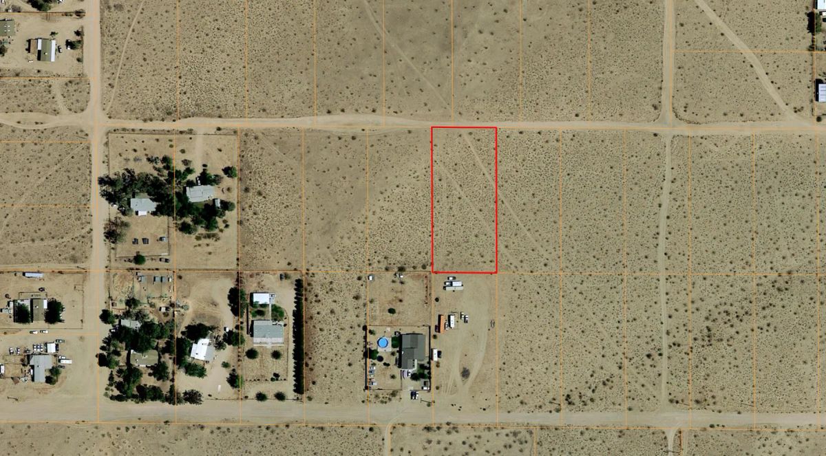 Level Residential Land Over 1 Acre In Ridgecrest, CA - Main image