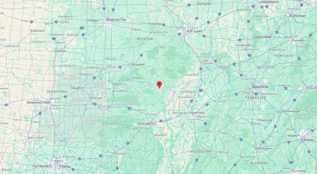 Decorative background for 0.37 Acres in Izard County, AR image 19