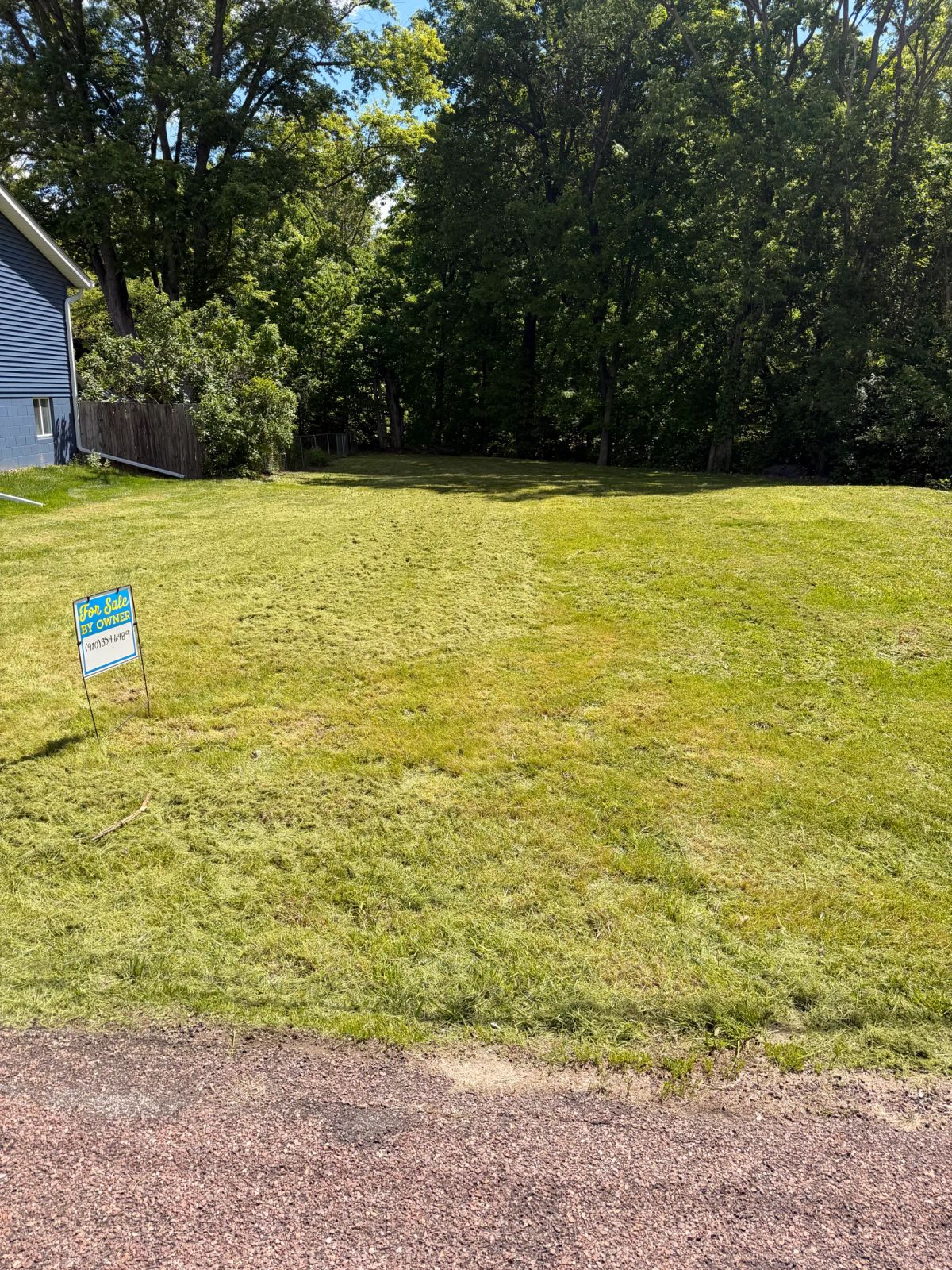 0.45-acre Residential Lot in Bloomington, IL/Terreno a la venta - Image 2