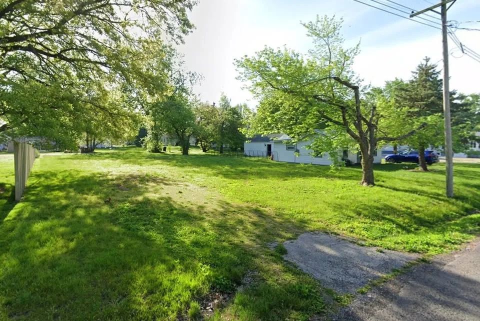 512 N WHITE AVE, TAYLORVILLE, IL 62568 - Image 3