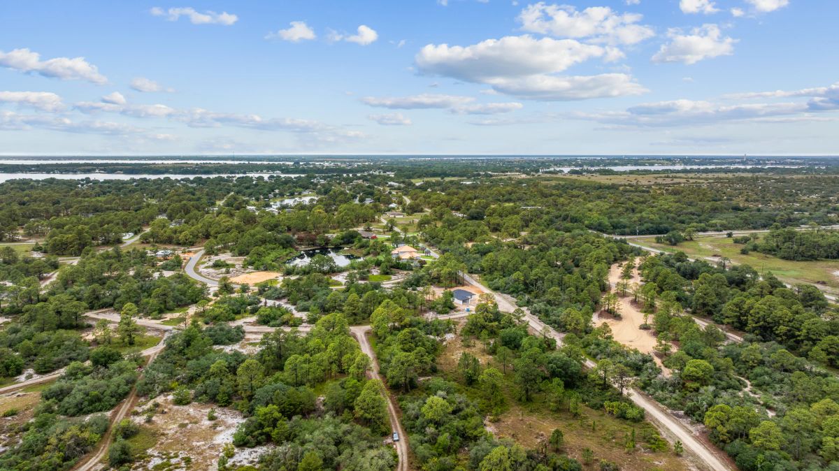 Decorative background for Invest in Long-Term Family Ownership with This 0.23 Acre Florida Lot for $349/Mo! image 8