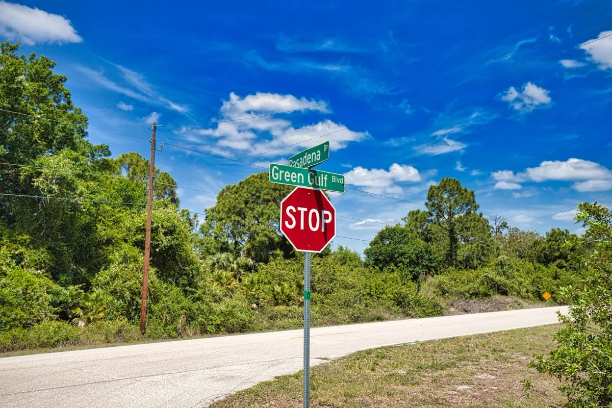 Two Lots, One Dream — Build on Pasadena Drive in Punta Gorda - Main image