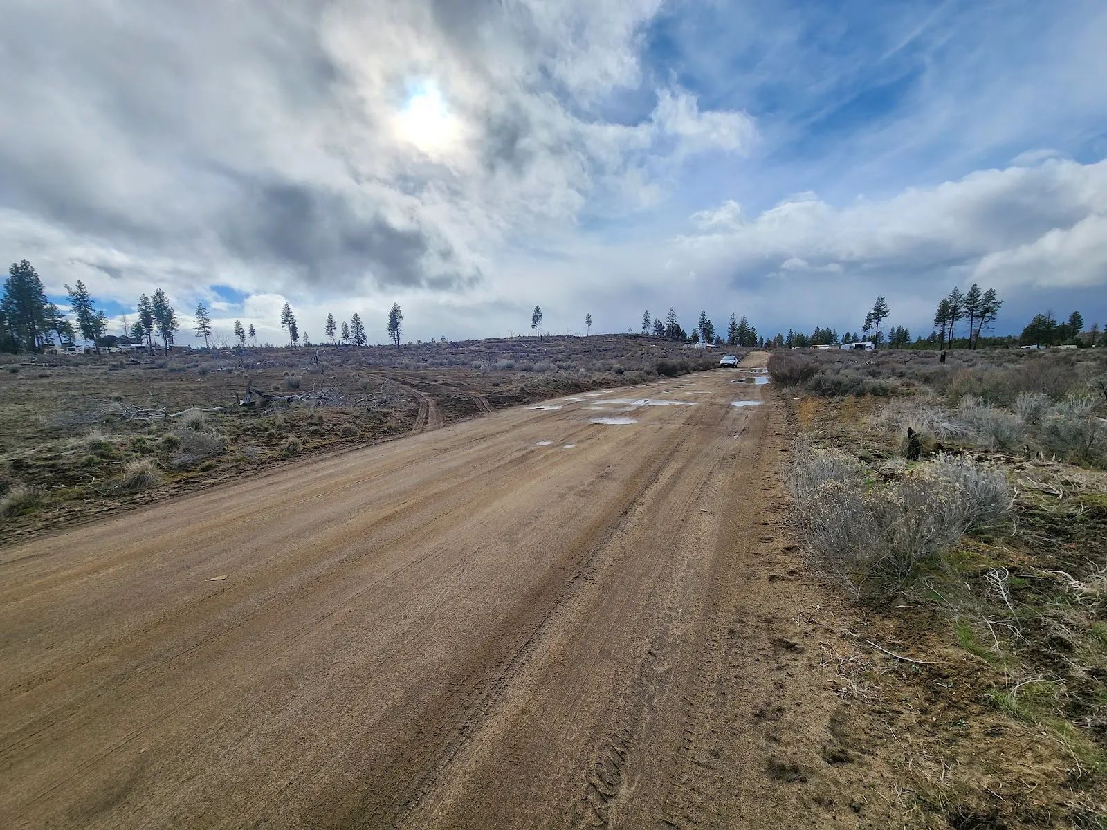 Level Ground, Open Skies — Your Off-Grid Canvas in Klamath Forest Estates in Klamath County, OR