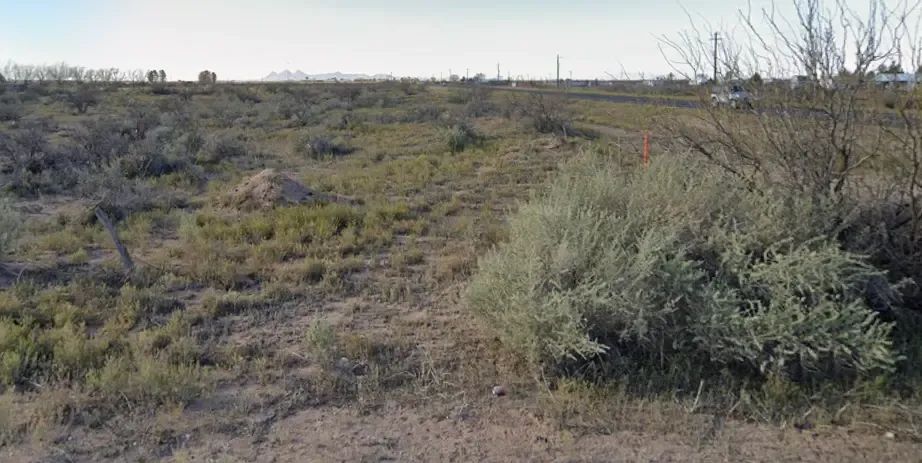Decorative background for Tiny Home-Friendly Half-Acre Lot in Deming Ranchettes, NM image 12