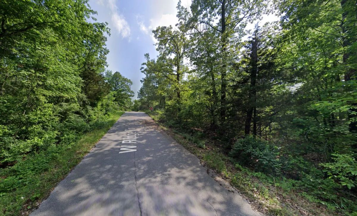 0.22 Acres in Izard County - Image 4