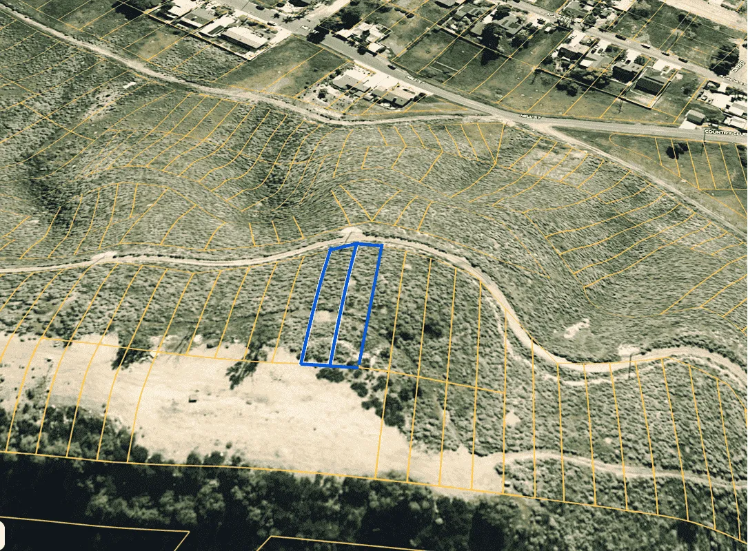 Decorative background for Two Adjoining Lots with Lake Views in Lake Elsinore, CA image 6
