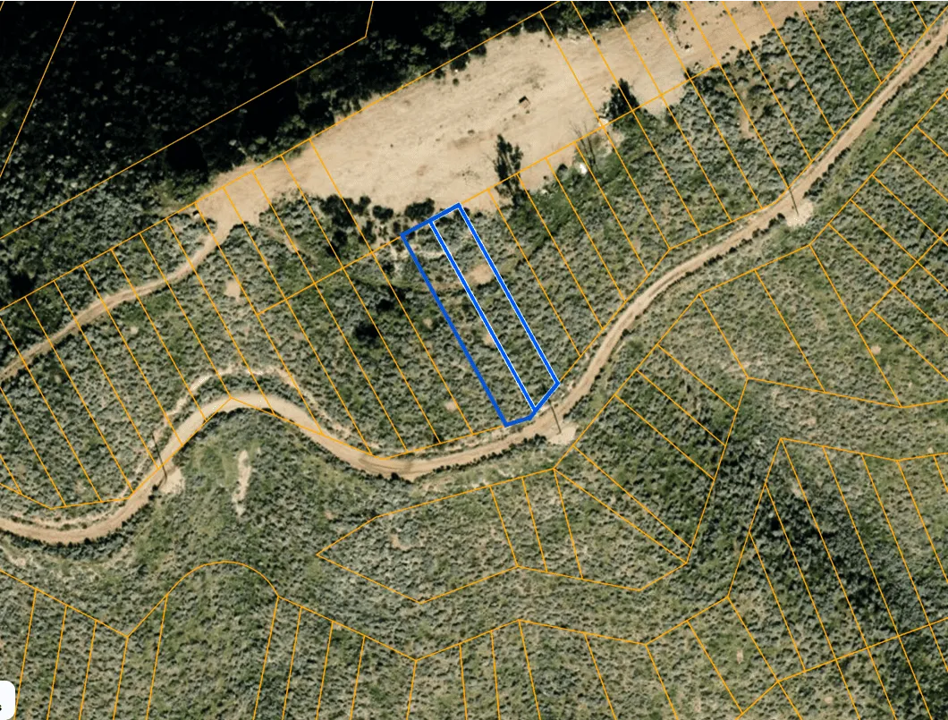 Decorative background for Two Adjoining Lots with Lake Views in Lake Elsinore, CA image 13