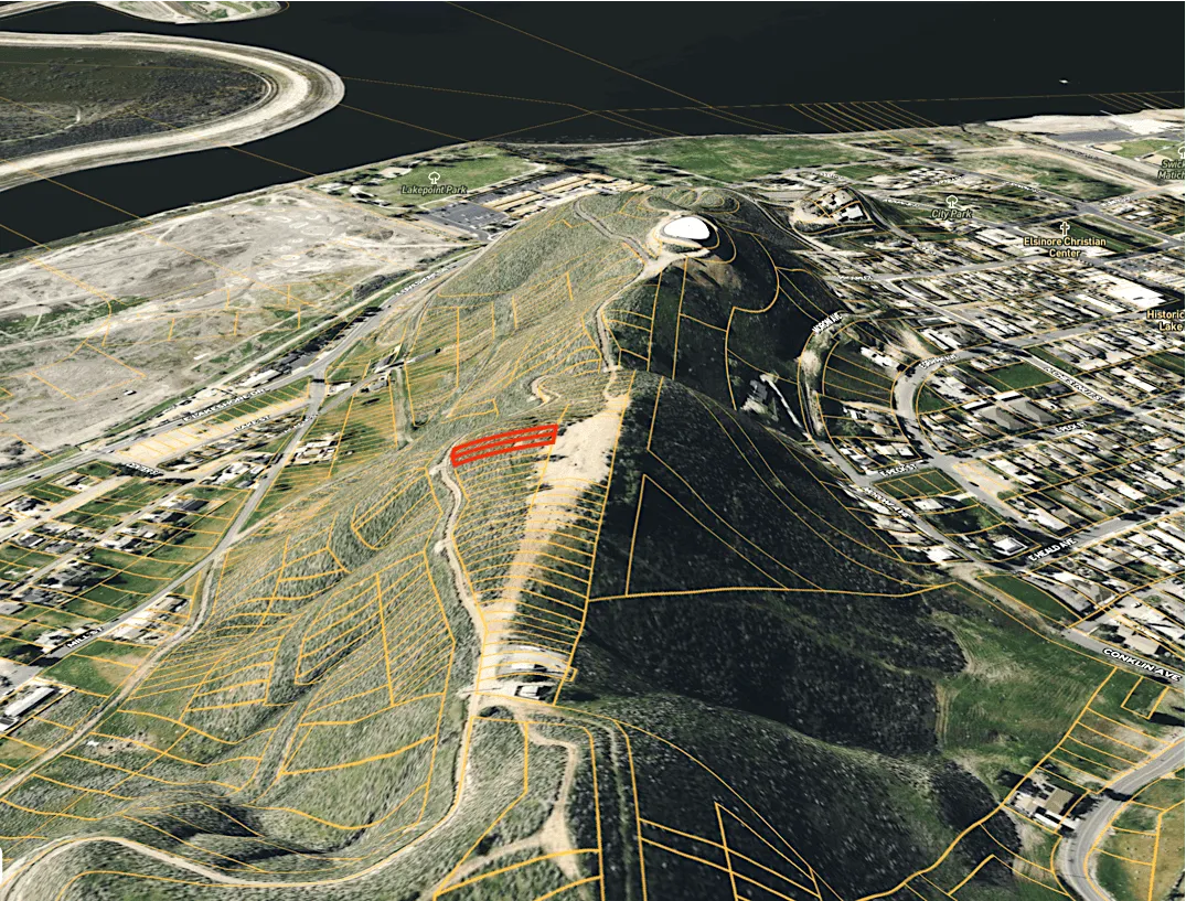 Decorative background for Two Adjoining Lots with Lake Views in Lake Elsinore, CA image 15