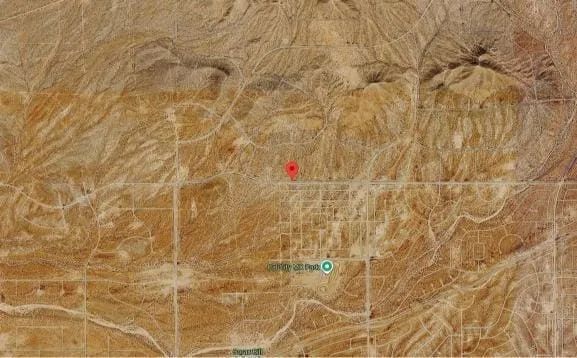 Decorative background for Own 1.81 acres of prime land on Washburn Blvd in California City, CA image 7