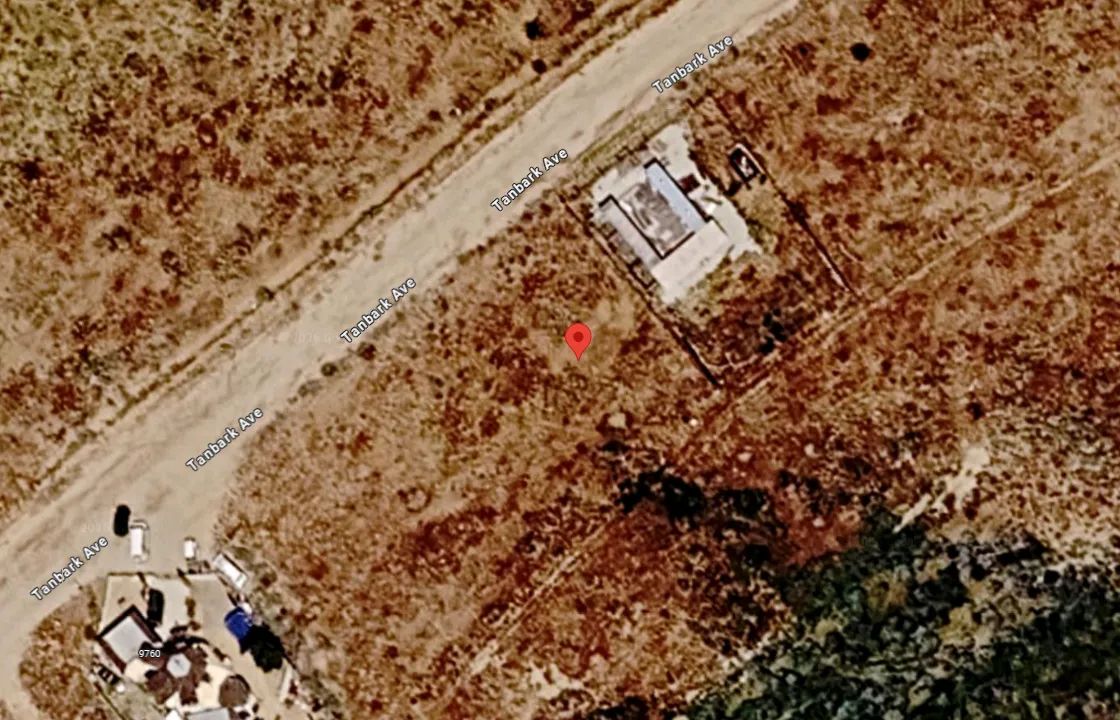 Decorative background for Secure your piece of California today—affordable land, future potential, endless possibilities! image 8