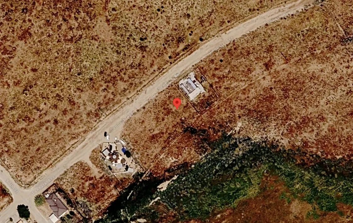 Decorative background for Secure your piece of California today—affordable land, future potential, endless possibilities! image 9
