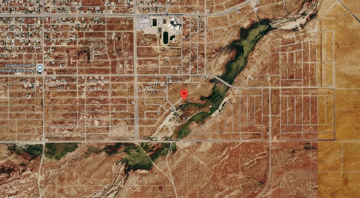 Decorative background for Secure your piece of California today—affordable land, future potential, endless possibilities! image 11