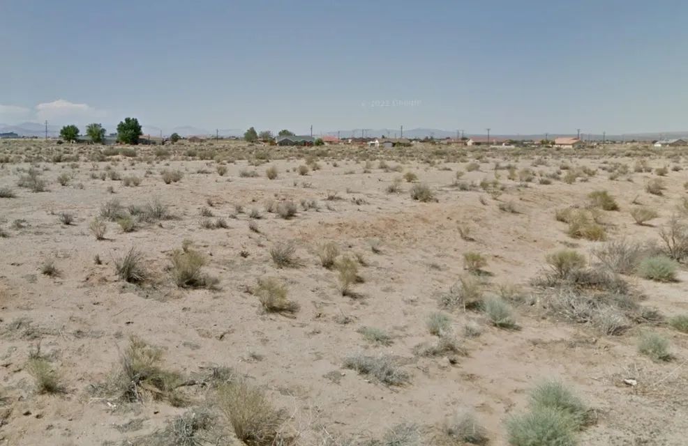 Decorative background for Secure your piece of California today—affordable land, future potential, endless possibilities! image 19