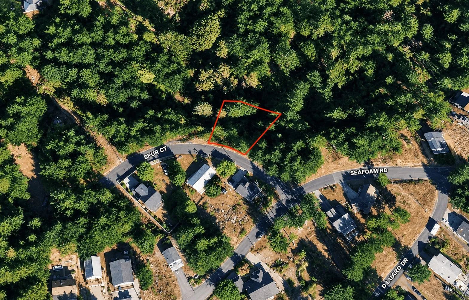 0.30 Acre in Whitethorn, CA – Peaceful Coastal Retreat Near Shelter Cove in Humboldt County, CA