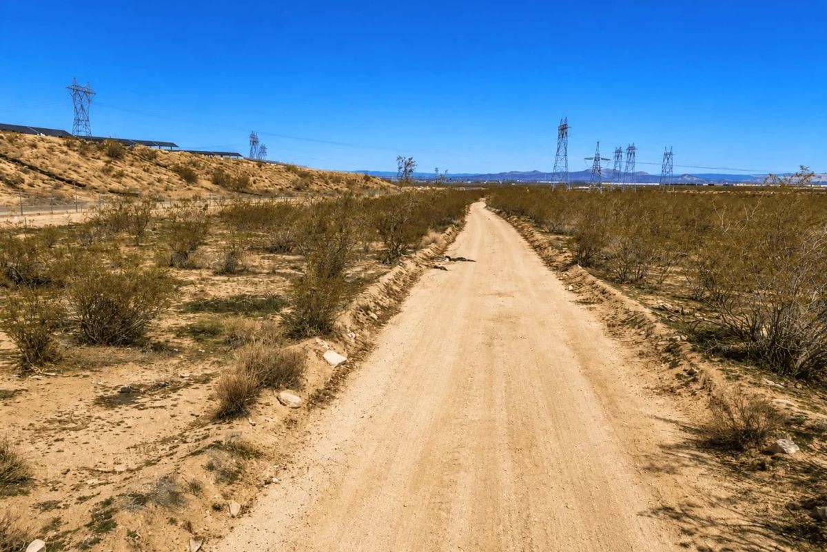 Decorative background for Two properties 18 Acres Commercial Acreage On Pearblossom Highway image 9